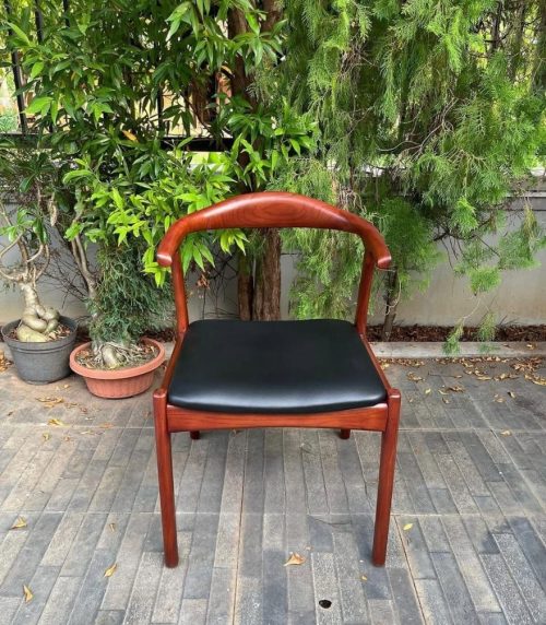 Molly Dinning Chair
