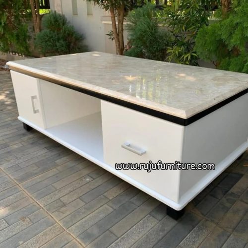 Consule Table - RUFJ 01